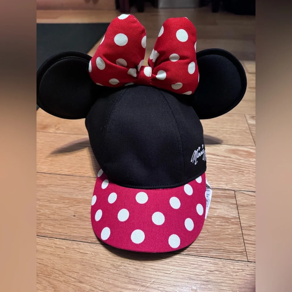 Disney Minnie Mouse Black and Red Polka Dot Mouse Ears  Youth hat - NEW